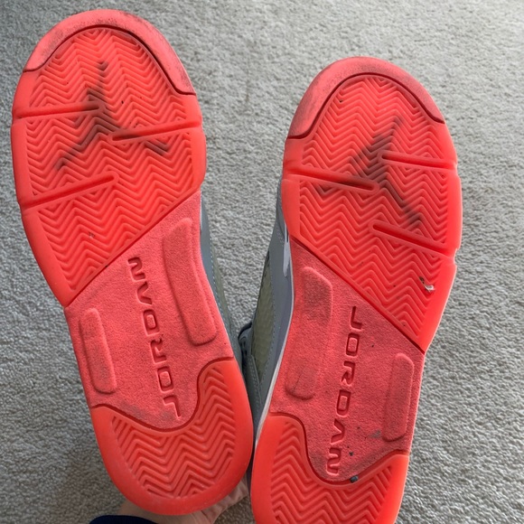 Jordan 5 Retro Hot Lava - Picture 6 of 8